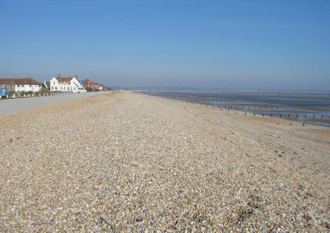 Beautiful Spacious Holiday Home - Romney Sands New Romney Exterior foto